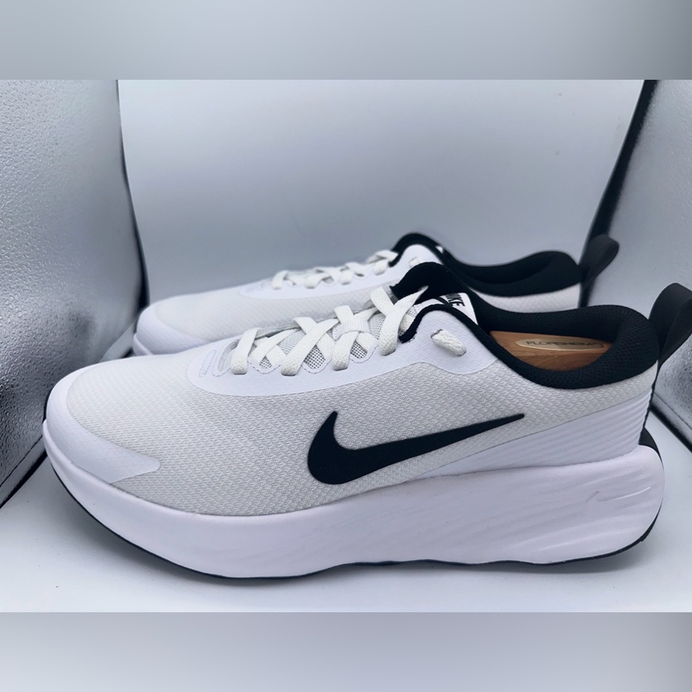 NEW Men's  Nike Promina White/Black Running Gym Shoes FV5285 101 Size 10.5 O Box